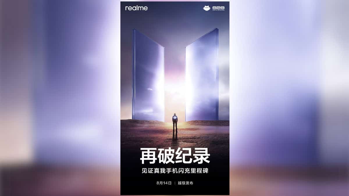 Realme 300W Fast Charging Technology Set to be Announced on August 14th