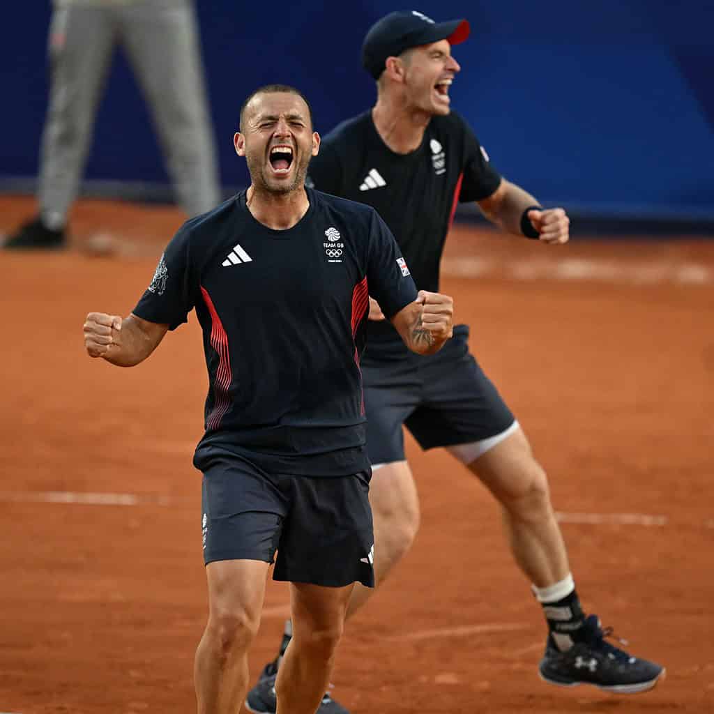 GT0p5PlW8AAUkKZ Farewell to an Icon: Andy Murray Bids Goodbye to Tennis with Paris Olympics 2024 Defeat