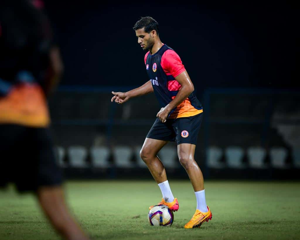 GVHyPN7aEAUfaIW Anwar Ali Set to Earn Rs 24 Crores at East Bengal in Landmark Five-Year Deal