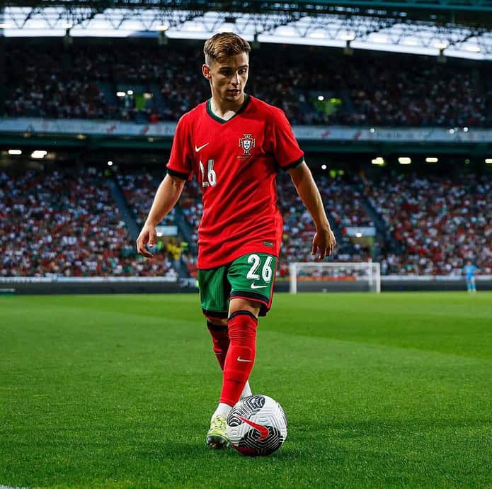 GVwqptKWsAAWPJw Francisco Conceicao Francisco Conceicao