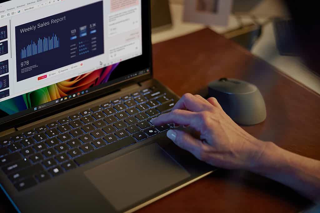 Dell এর Latitude 7455 Copilot+ AI PC ভারতে লঞ্চ হয়েছে