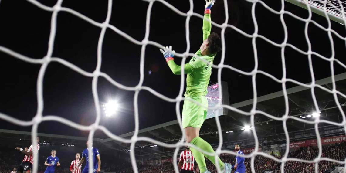 Soccer Football - Premier League - Brentford v Chelsea - Brentford Community Stadium, London, Britain - October 19, 2022 Chelsea's Kepa Arrizabalaga saves a shot on goal Action Images via Reuters/Andrew Boyers