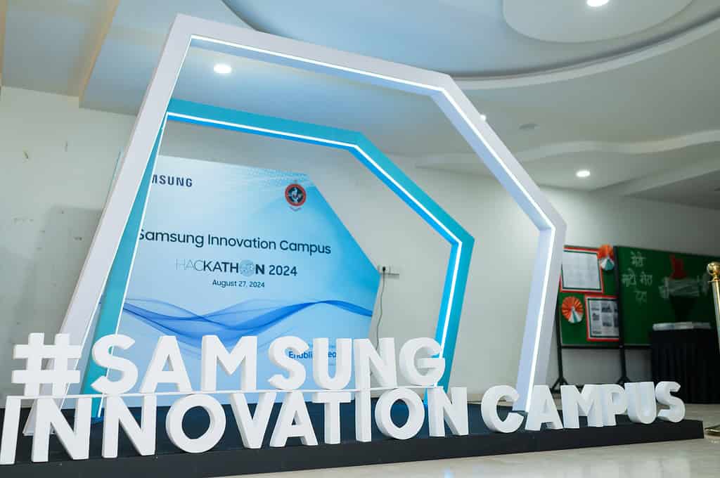 Samsung Semiconductor India Research Empowers Future Innovators with Innovation Campus Hackathon