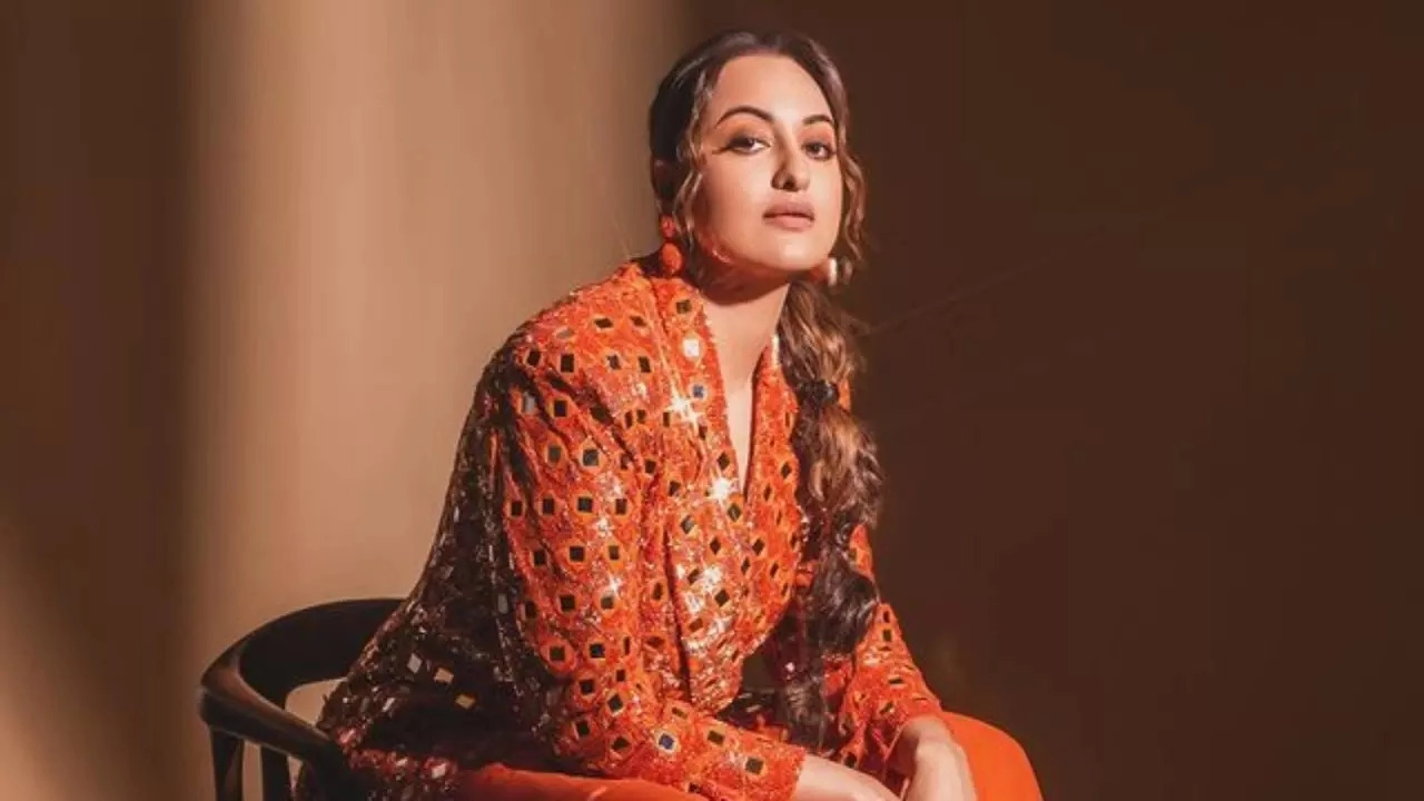 Sonakshi 2 Sonakshi Sinha Height in Feet, Weight, Measurements, and Bio in 2025