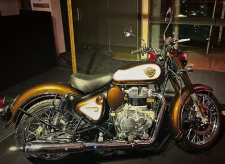 image 11 63 Royal Enfield Unveils 2024 Classic 350 with Modern Features and Enhanced Aesthetics