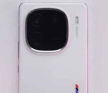 image 13 192 iQOO 13 Camera Details Leak: Triple 50 MP Sensors and Snapdragon 8 Gen 4 Revealed