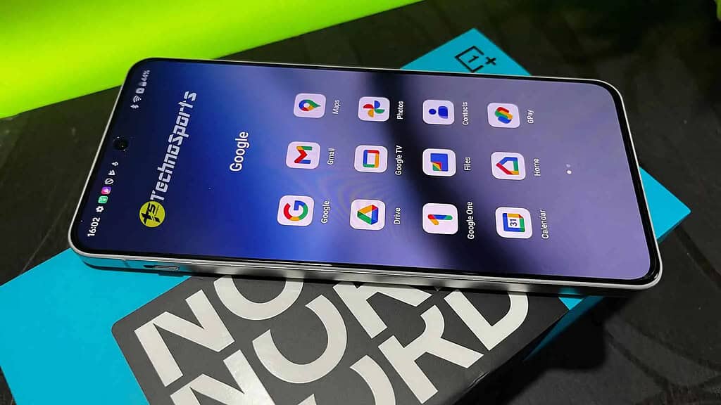 OnePlus Nord 4 vs Motorola Edge 50 Pro: Complete Review