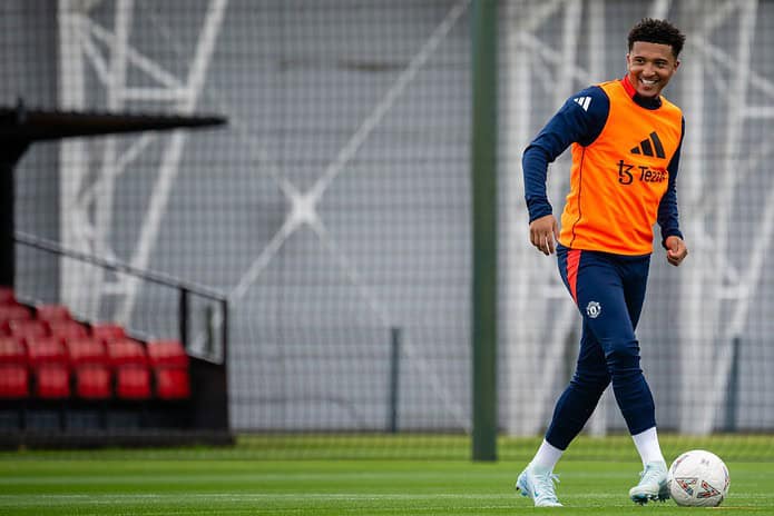 licensed-image Chelsea Close in on Jadon Sancho Deal: Stamford Bridge Beckons for the United Outcast