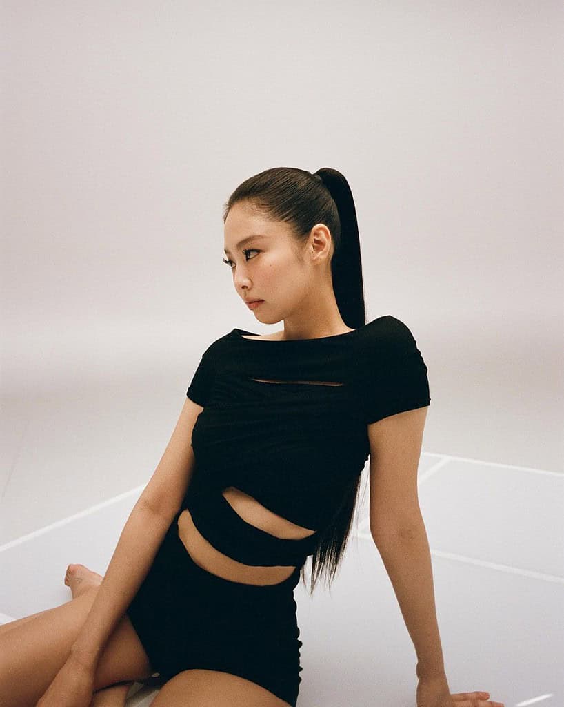 @beatsbydre Jennie of Blackpink Signs Solo Deal with Columbia Records, Set to Release New Single in October