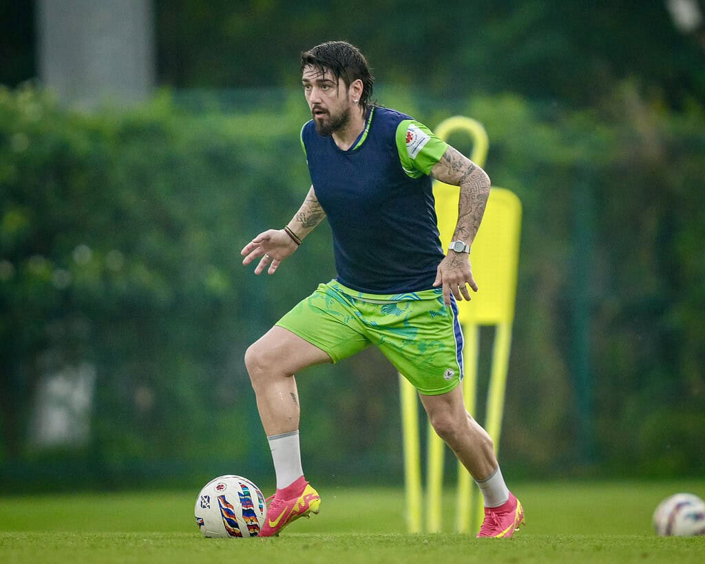 Dimitri Petratos ISL 2024-25 Opening Match Preview: Mohun Bagan vs Mumbai City FC in A Blockbuster Season Opener