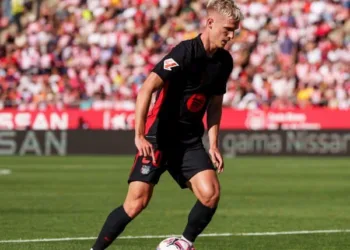 Barcelona’s Dani Olmo Sidelined for Up to 5 Weeks with Hamstring Injury