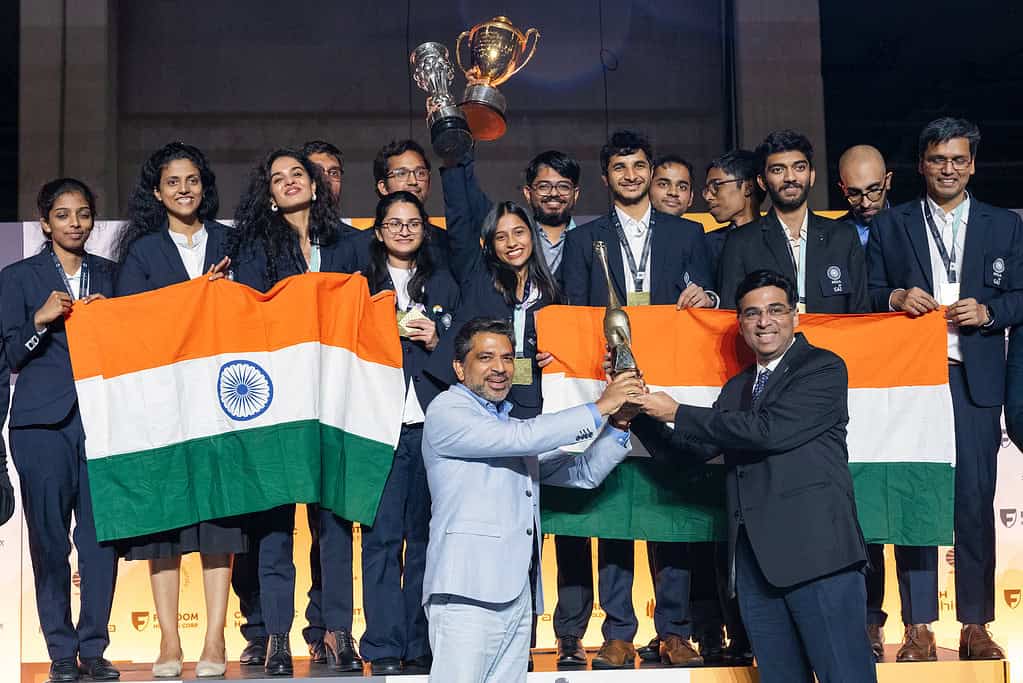 GYJzvrSXkAAURV Golden Triumph: Indian Men's and Women's Chess Teams Claim Double Gold at 45th Olympiad