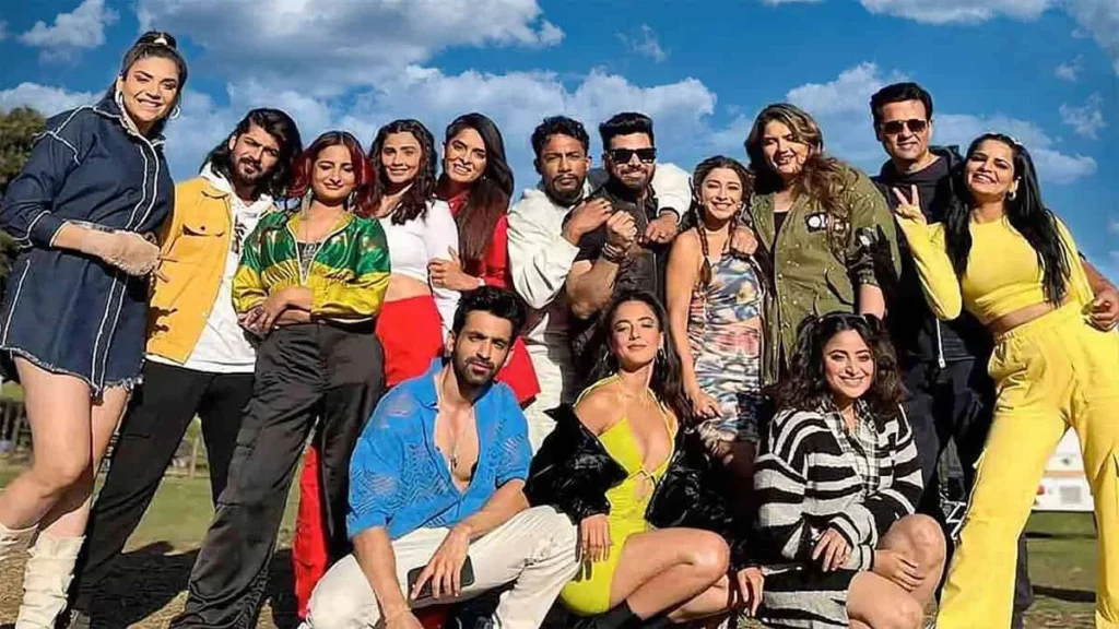 kha56 Khatron ke khiladi Grand Finale: Fans Upset with Abhishek Kumar and Shalin Bhanot in Top 5, Furious Over Elimination of These 3 Contestants