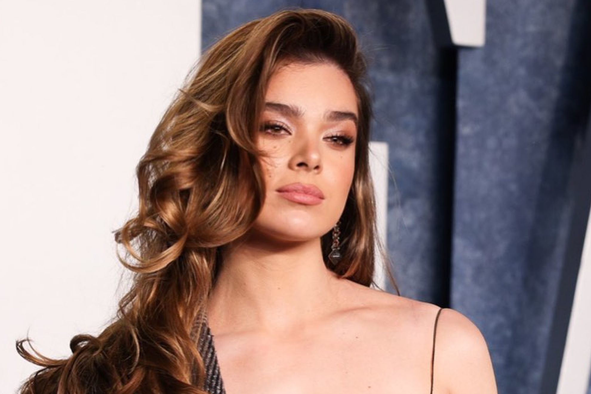 Spectacular Hailee Steinfeld Age, Height, Career, Bio, Income, and Family in 2025