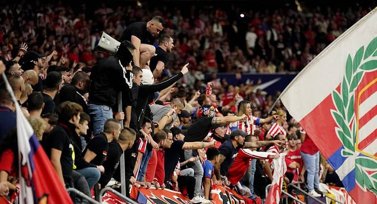 Atlético’s Response: Lighter Thrower Banned for Life, New Measures Against Hooded Fans at Metropolitano