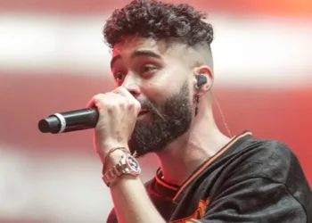 AP Dhillon to Redefine Concerts in India with 360-Degree Levitation Stage for The Brownprint Tour