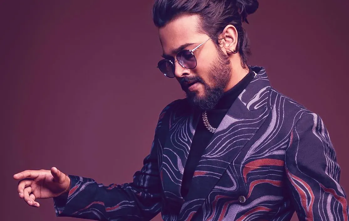 Magnificent Bhuvan Bam Age, Height, Weight, Career, Income, Relationship, and Family in 2025