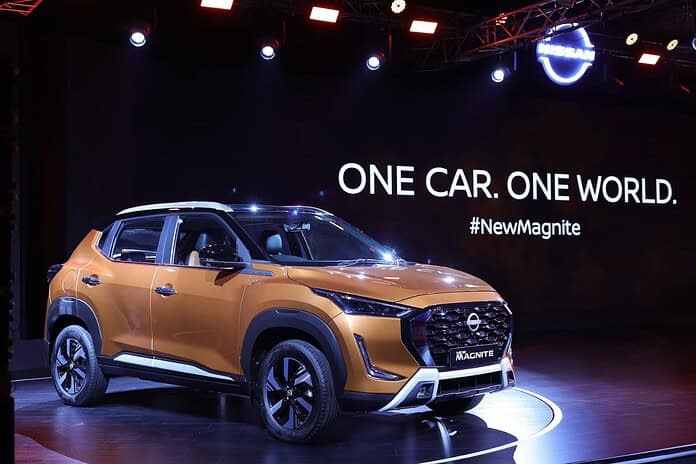 GZDcgbxXsAA_B8a Nissan Unveils Magnite Facelift 2024 in India: Stylish Upgrades and Competitive Pricing