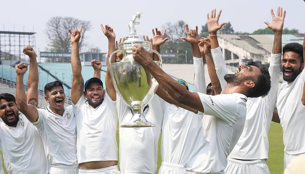 IMG TH20 SAURASHTRA 4 1 SRAT7HLN Ranji Trophy 2024-25: Get An Exclusive Updates On Day 1 Recap  