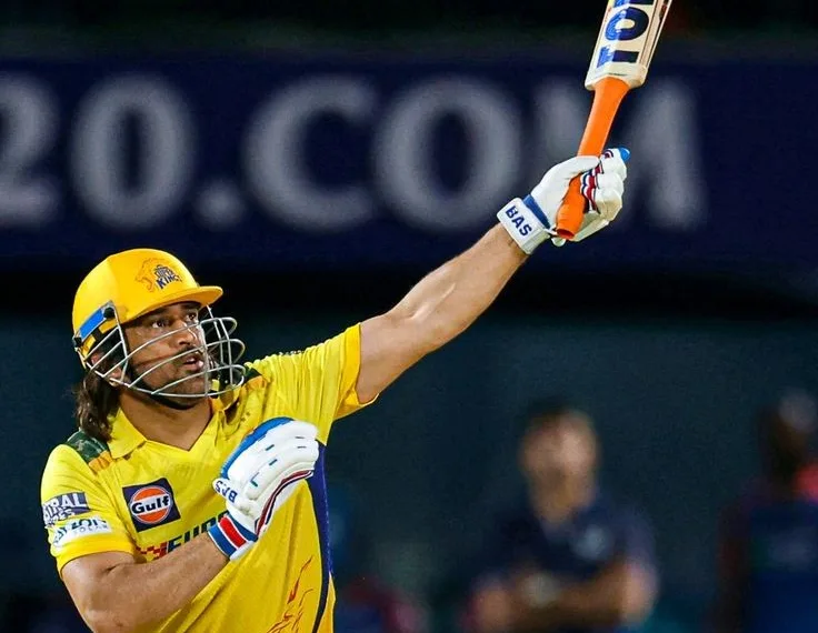 MS Dhoni All But Confirms He Will Suit Up for Next IPL Season