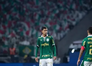 Arsenal and Real Madrid Battle for Brazilian Starlet Vitor Reis