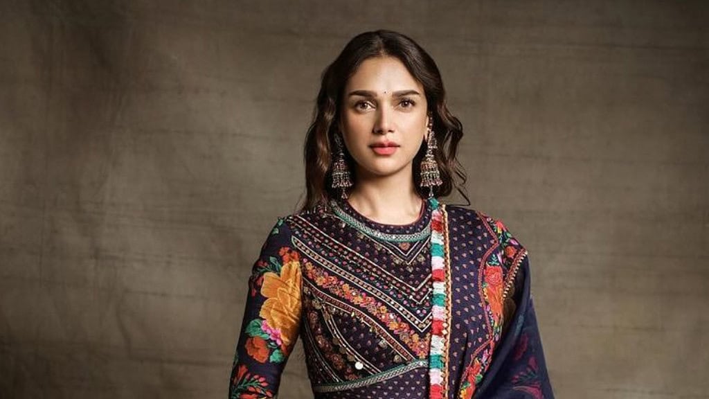 aditi rao hydari 1715093277 Gorgeous Aditi Rao Hydari Age, Net Worth, Husband, Height, Weight, and More