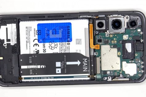 image 1 7 Samsung Galaxy S24 FE Teardown Reveals Internal Design Tweaks and Solid Repairability Score