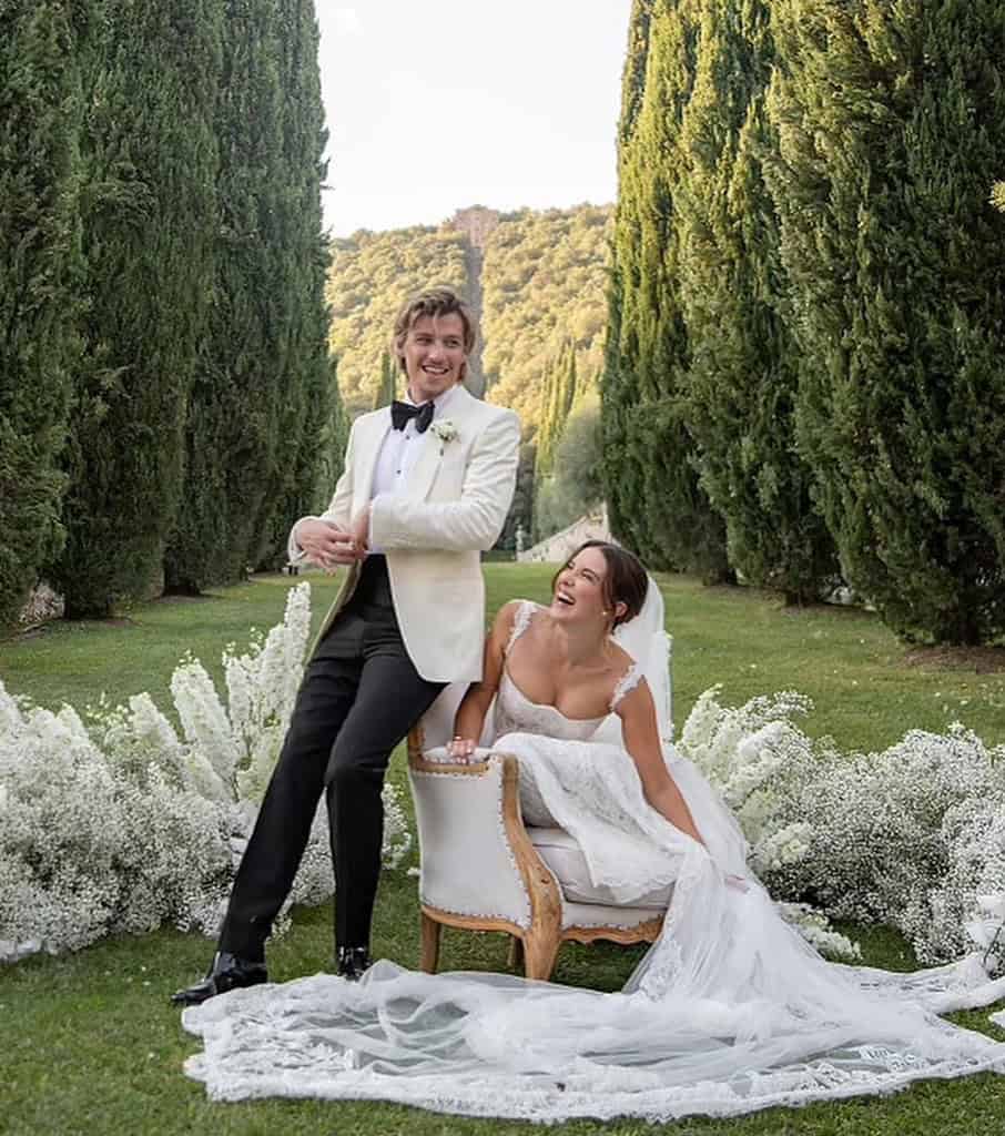 Jake Bongiovi and Millie Bobby Brown's Stunning Wedding Photos Finally Revealed