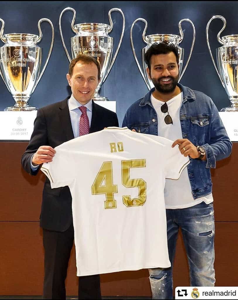 image 16 109 Rohit Sharma Meets Football Legends Ronaldinho, Iker Casillas, and Thierry Henry at NBA Game in Abu Dhabi