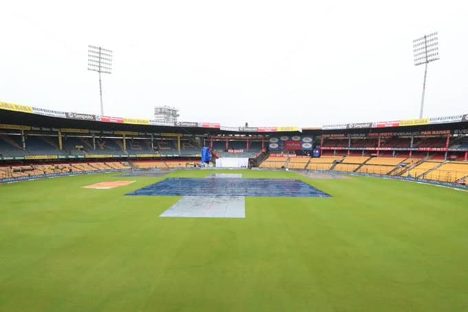 image 19 157 India vs New Zealand 1st Test Day 1: Rain Plays Spoilsport in Bengaluru