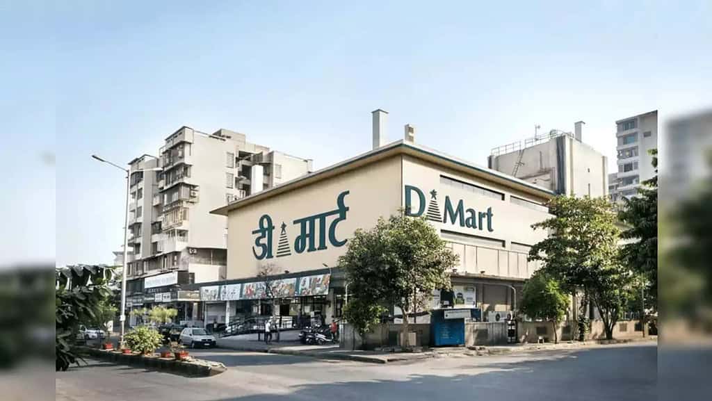 DMart Stock Plummets 9%, Loses ₹20,800 Crore in Minutes: Here’s Why