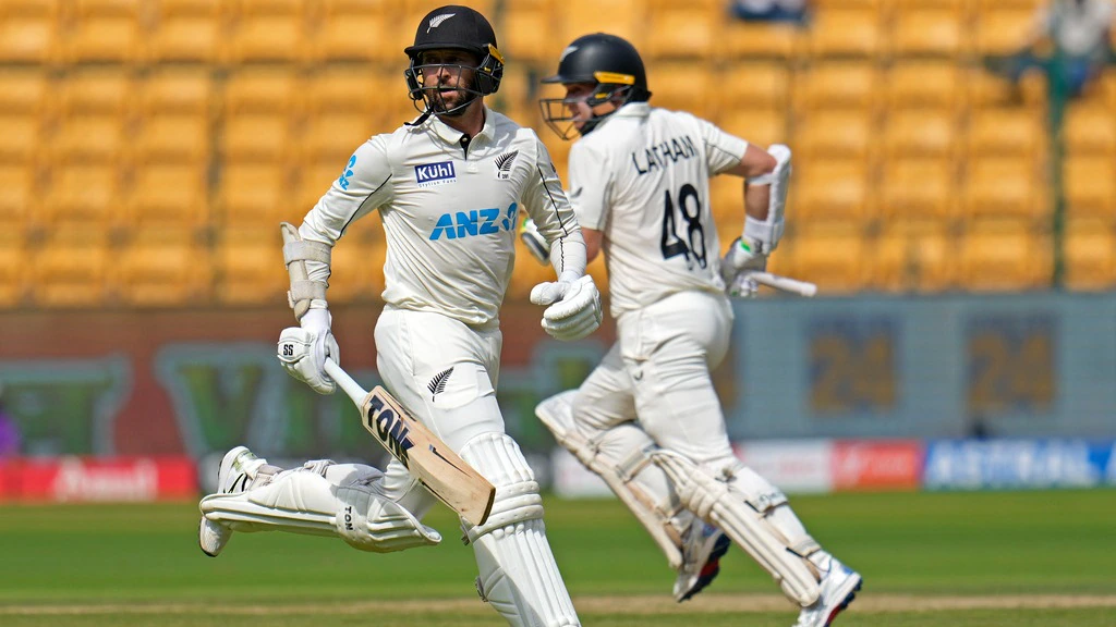 image 199 New Zealand vs India, 2nd Test, Day 1: Shubman Gill and Sarfaraz Khan in Playing XI as New Zealand Opt to Bat First