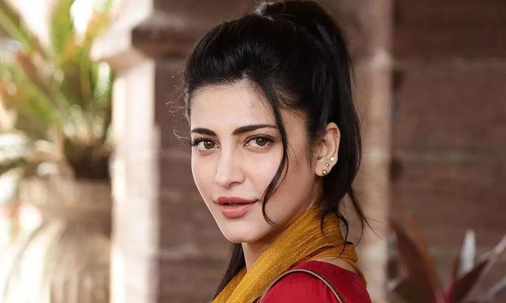 image 25 167 Beautiful Shruti Hasaan Age, Height, Weight, Net Worth, and Family in 2025