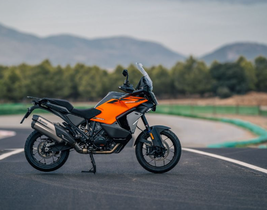 image 347 2025 KTM 1390 Super Adventure S Evo: A Game-Changer in Adventure Motorcycling