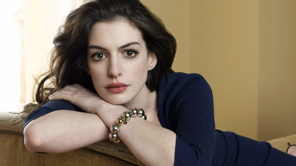 image 409 Magnificent Anne Hathway Height, Age, Bio, Career, Income, and Family in 2025