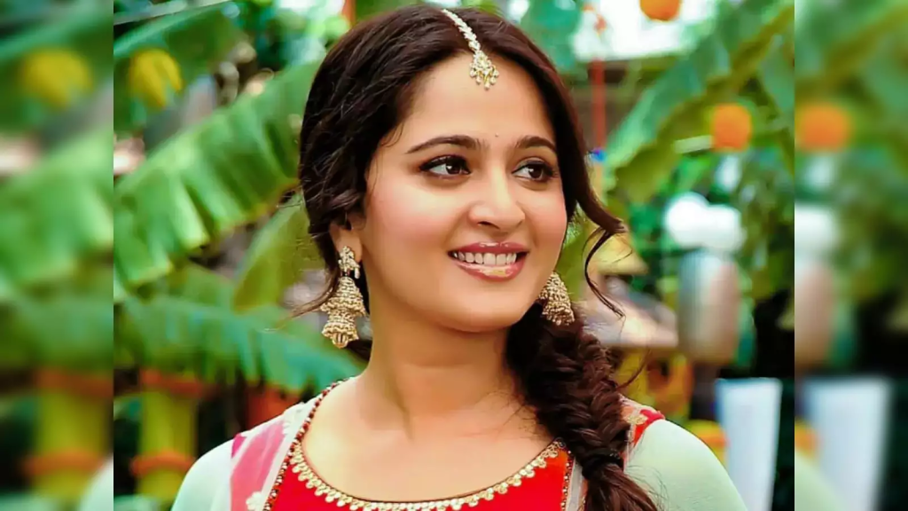 image 427 Gorgeous Anushka Shetty Age, Height, Bio, Income, Net Worth, and Family in 2025