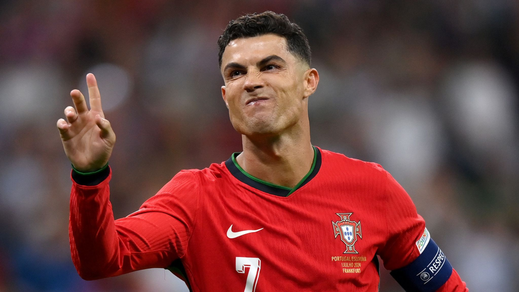 image 438 Legendary Cristiano Ronaldo Net Worth in Rupees, Height, Age, Bio, Income, and Family in 2025