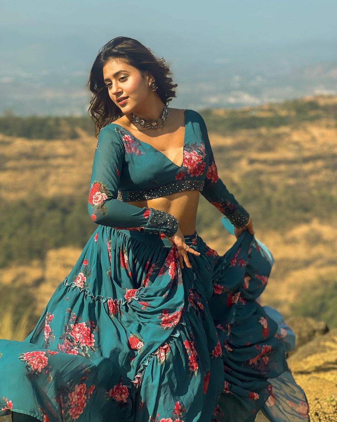 Anjali Arora Hot Pics: A Stunning List of Hot Photos as of 2025 38 Anjali Arora