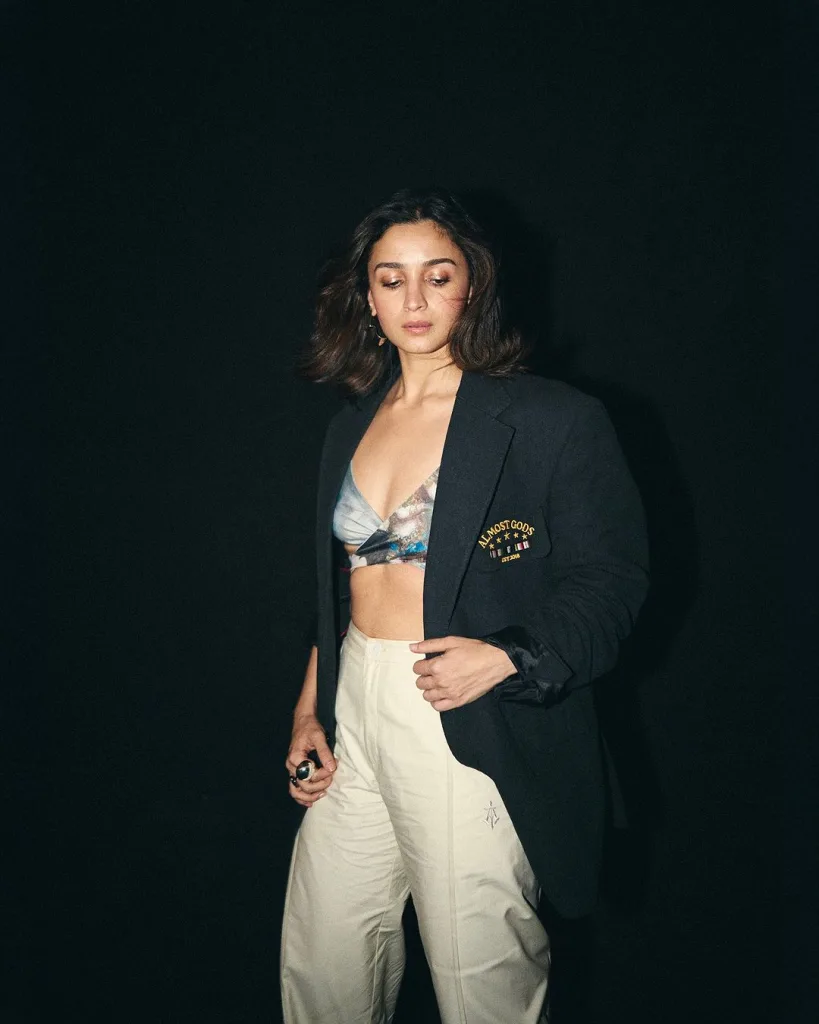 Alia Bhatt Hot Pics: 80+ Beautiful Photos of the Bollywood Diva!