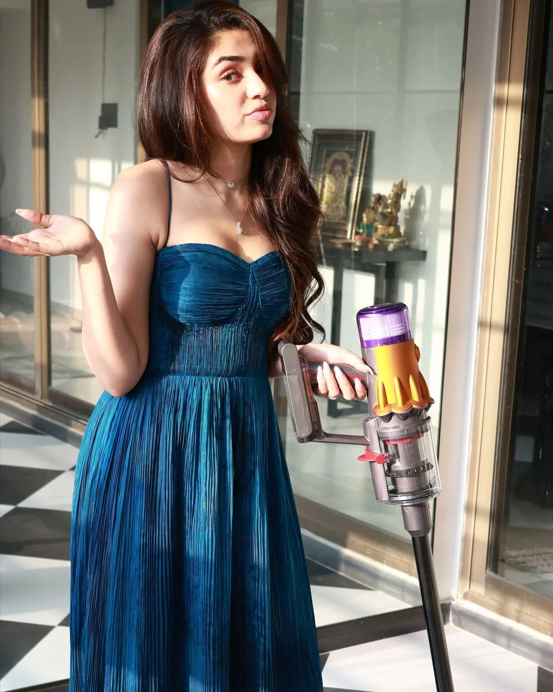 Krithi Shetty Hot Photos