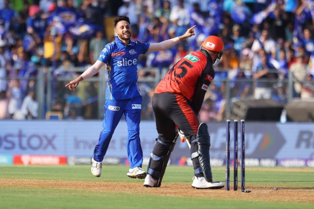 Akash Madhwal IPL 2025 Auction: 3 Key Players Mumbai Indians (MI) Might Target with RTM Card