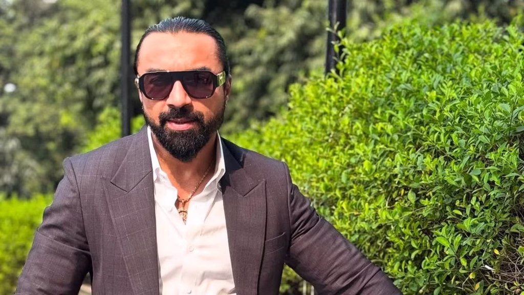Ajaz Khan