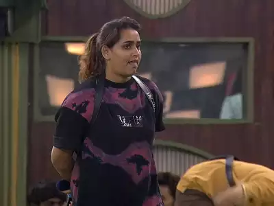 Bigg Boss Tamil 3 Bigg Boss Tamil 8: Anshitha and Muthukumaran Out of BB Doll Task