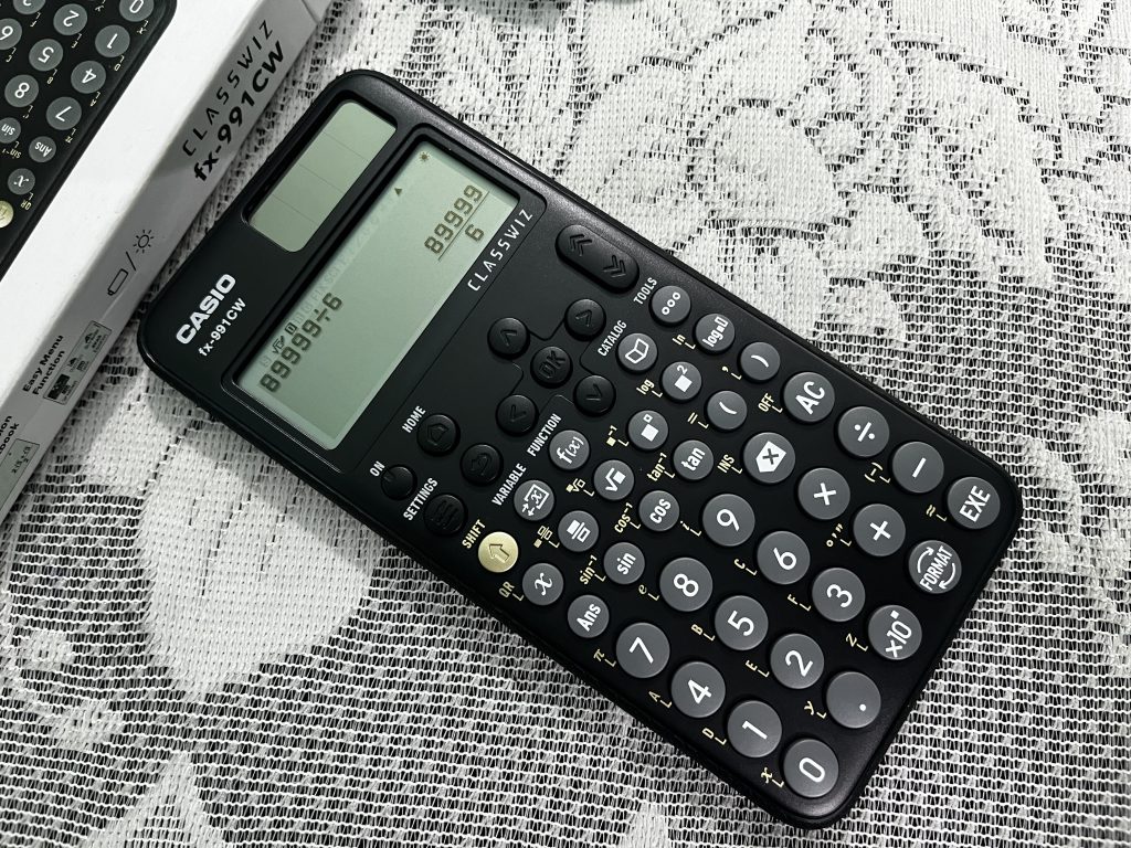 Casio FX-991CW Review: Why it is the best New Age Scientific Calculator?