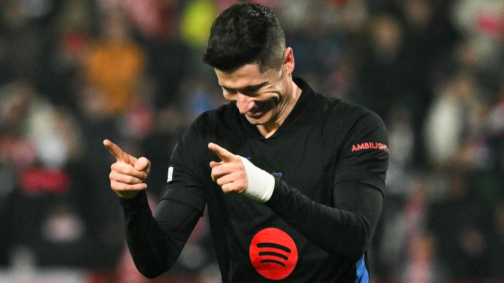 Crvena Zvezda vs Barcelona Champions League 2024-25 Matchday 4 Round-Up: Inter Edge Arsenal, Barcelona Shine, Atlético Stun PSG in Dramatic Showdown