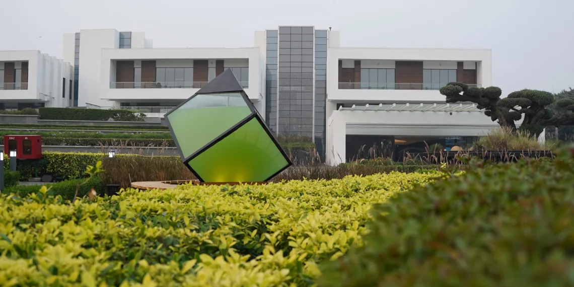 DS Group Unveils India’s First Outdoor Liquid Tree for Sustainability!