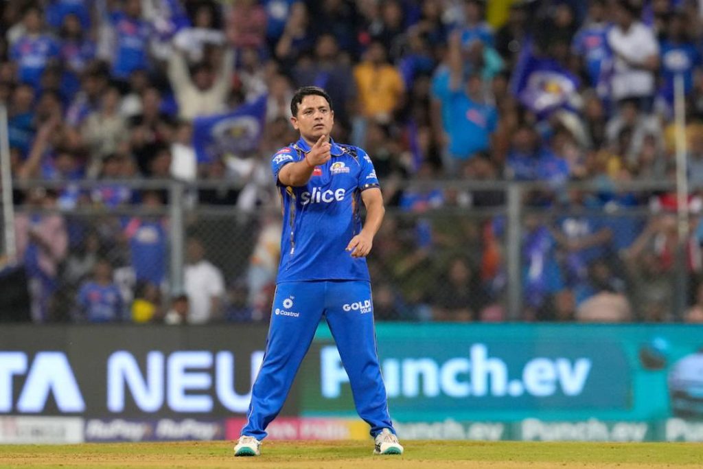 Piyush Chawla IPL 2025 Auction: 3 Key Players Mumbai Indians (MI) Might Target with RTM Card