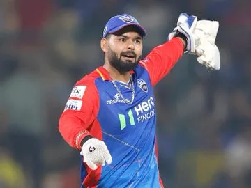 Rishabh Pant4 Rishabh Pant Hints Rift with DC Before IPL 2025 Auction