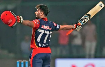 Rishabh Pant8 Rishabh Pant Hints Rift with DC Before IPL 2025 Auction