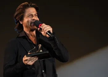 5 Explosive Entry Scenes by Shah Rukh Khan That Deserve Oscar Recognition: From Jawan to Main Hoon Na